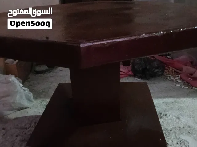 طاولة خشب ثقيل بسعر مغري