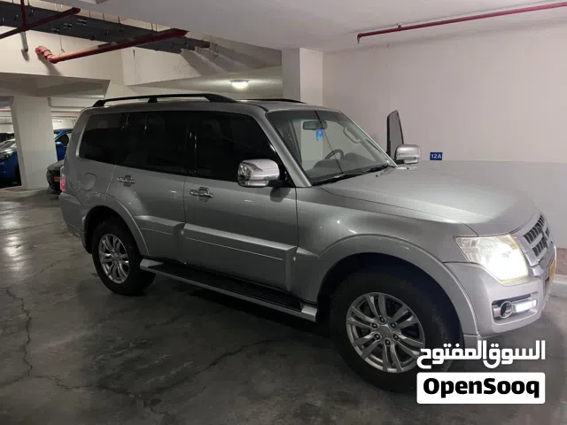 2019 ميتسوبيشي باجيرو GLS Top