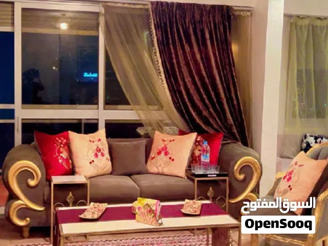 شقة للإيجار بالدار البيضاء المعاريف