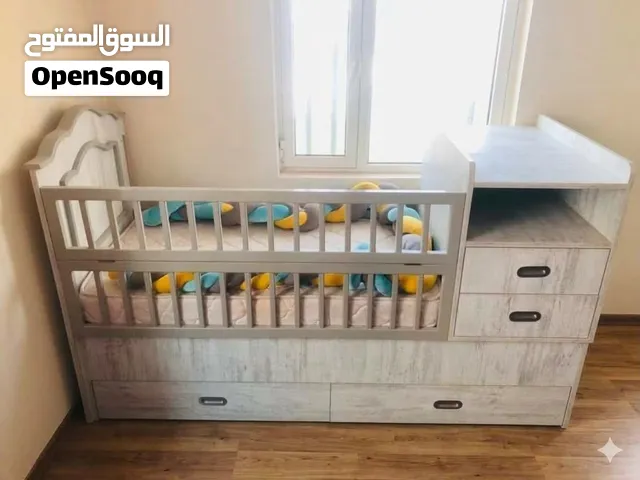 سرير اطفال تفصيل خشب محلي درجة اولى السعر 100 الف