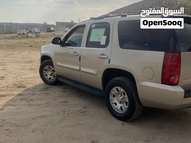 للبيع يوكن قصير سعودي نص فل موديل 2007 نظيف باذن الله وعلى الفحص