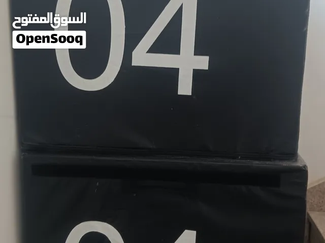 2صندوق اسفنج بحاله ممتازه استعمال خفيف جدا