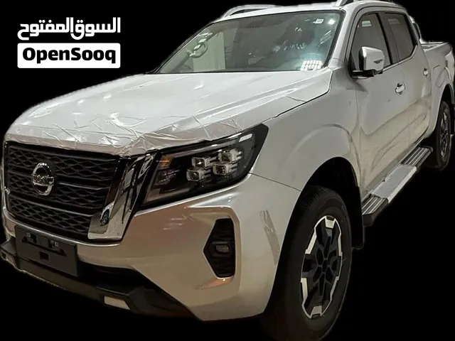 نيسان نافارا 2025 يابانية دفع رباعي
