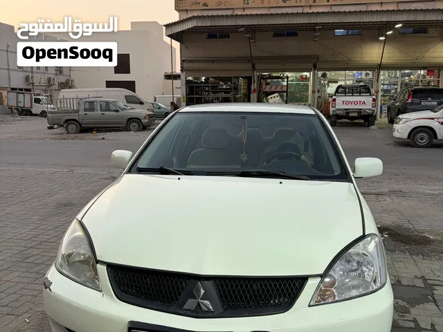 Used Mitsubishi Lancer in Northern Governorate