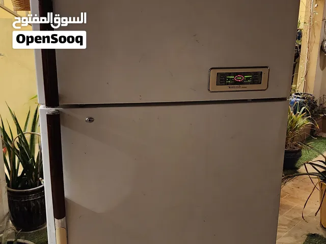 ﴿ وَلَا تَبْخَسُوا النَّاسَ أَشْيَاءَهُمْ ﴾ للبيع  ثلاجة LG 1000 لتر الحجم الكبير