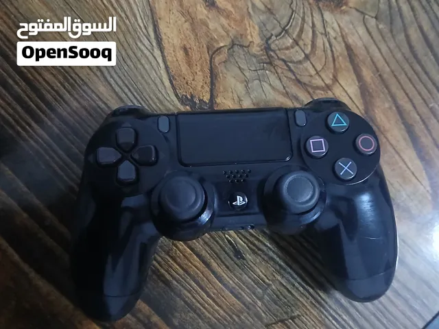 يد ps4 اصليه. اقرا وصف
