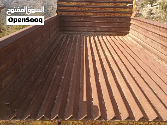 قلاب نيسان