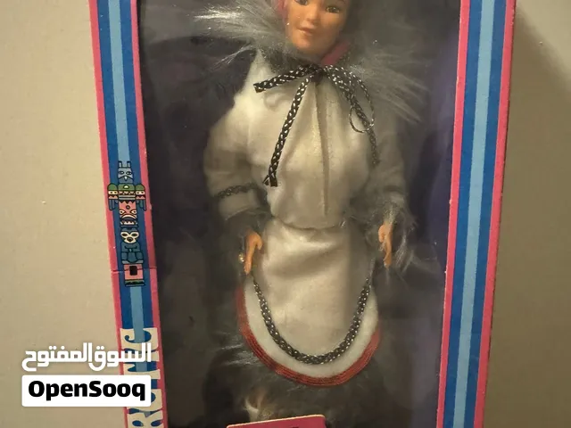 Barbie Eskimo, vintage 1981 production باربي إسكيمو ، صنع 1981 بالعلبة غير مستعملة