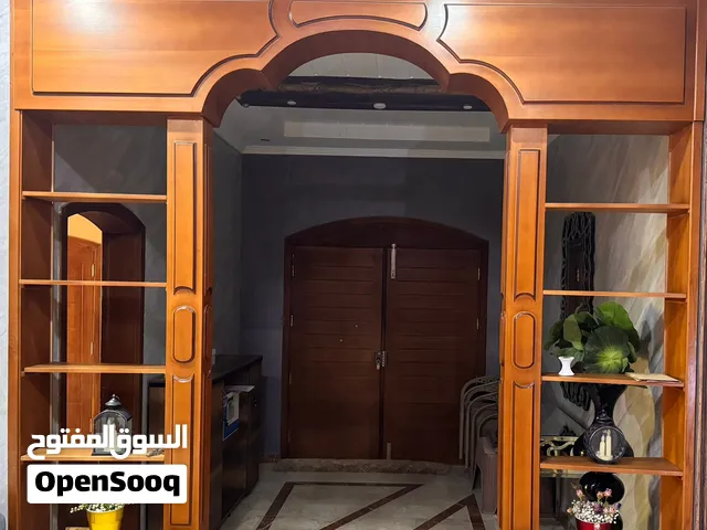 مدخل واجهة خشب زان