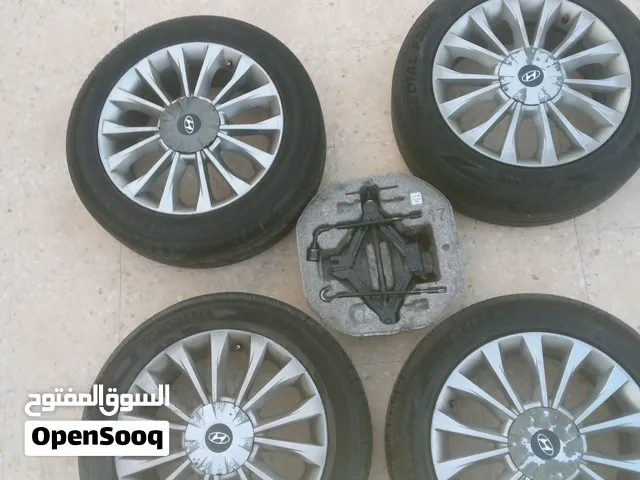 جنط مقاس 17 سوناتا موديل 2017 أقرأ الاعلان جيدا يركب على مختلف انواع السيارات
