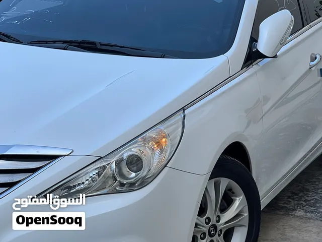 2012 هيونداي سوناتا Limited