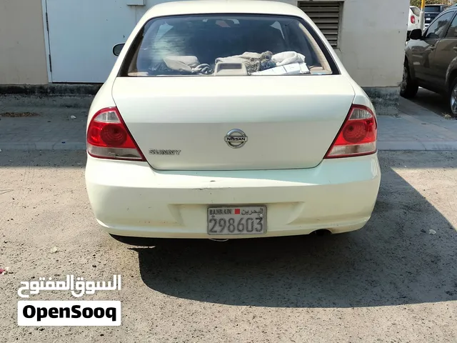 Nissan Sunny 2008