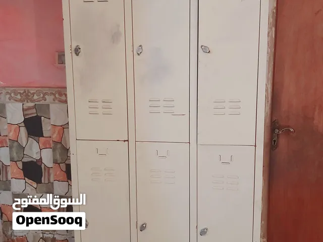خزائن معدات
