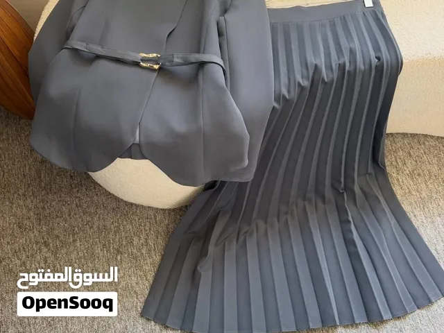 طقم رسمي قطعتين