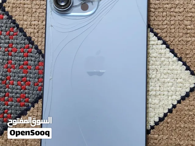 ايفون 13 برو ماكس ذاكرته 256 بطارية 77 مقفول ايكلود والجهاز طافي مايشتغل وياه كارتونه ابيعه فحم
