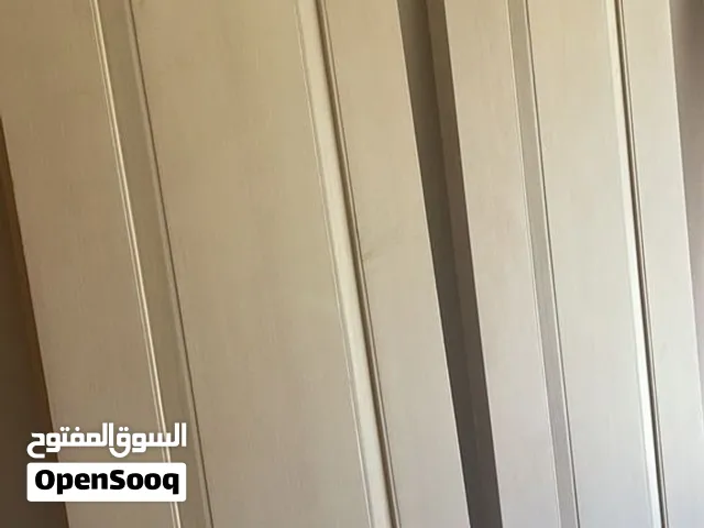 أبواب خشب مع شرشوب جديد