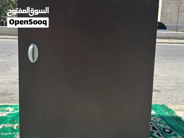 ثلاجات ايطاليه ميني بار تصلح للفنادق للمكاتب والمحلات والمزارع للبيع بسعر مغري ومتوفر كمية للفنادق