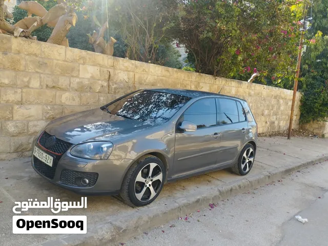 Golf mk5 للبيع