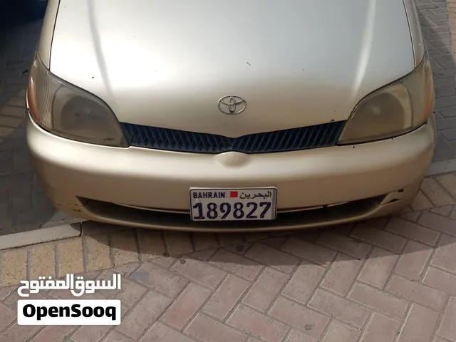 Toyota echo 2001