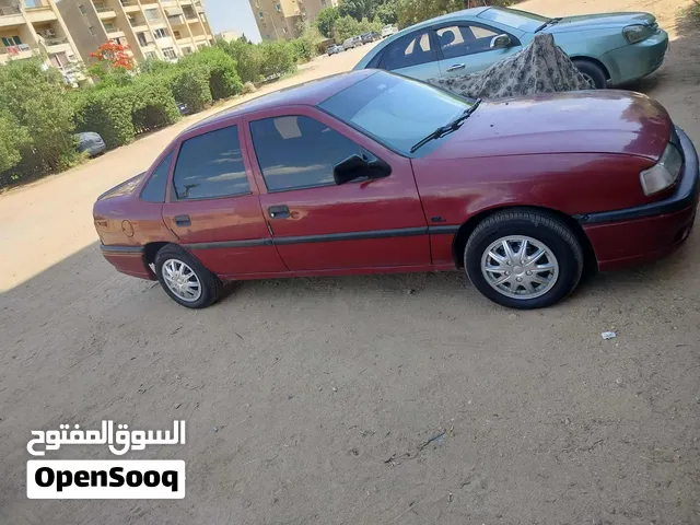 Used Opel Vectra in Qalubia