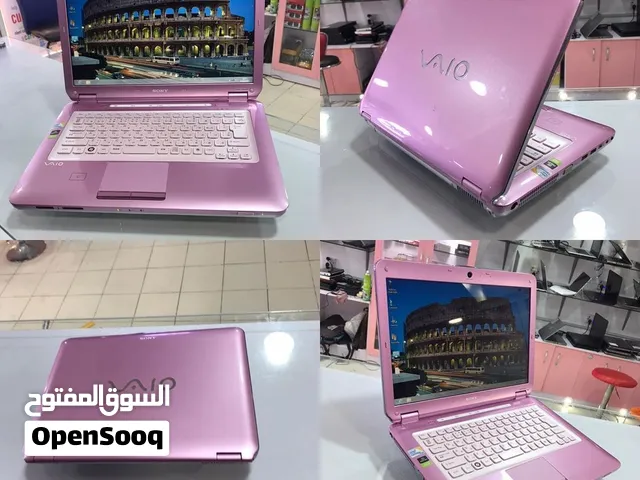 SONY VAIO Pc Notebook - Beautiful Laptop– 500GB RAM – 4GB