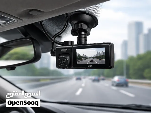 داش كام سيارة نوع Black Box دقة عالية HD اتصال بالهاتف WiFi  الكاميرات داخلية وامامية