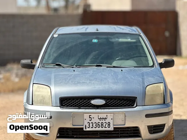 فورد فيوجين موديل 2004