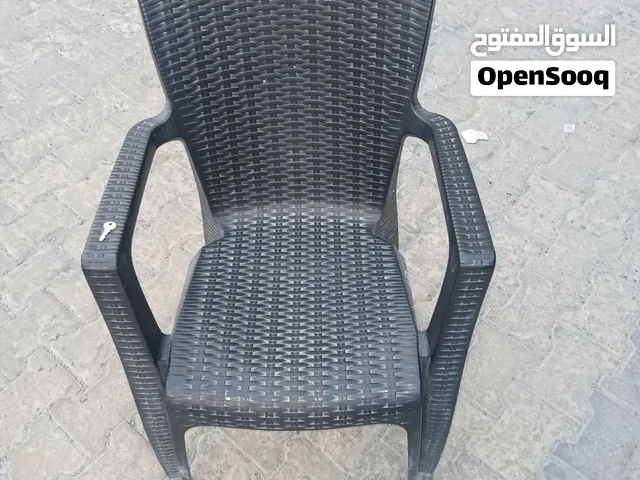 كرسي مريح وبسعر مناسب دون تكاليف واستعمال خفيف جدا للبيع وبسعر رخيص