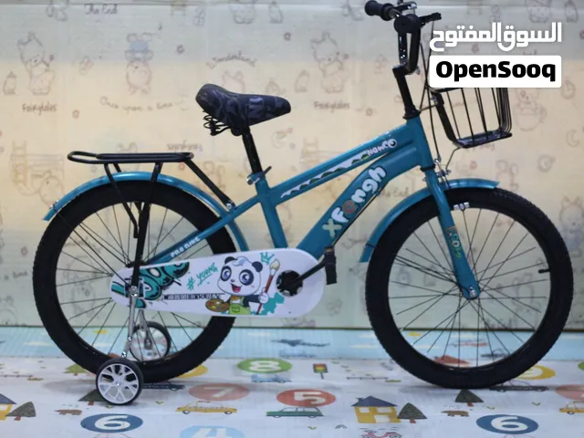 دراجة أطفال باللون الازرق والفسفوري مع اضافات ولا أروع من هيك – من Island Toys اسم يعني الثقة