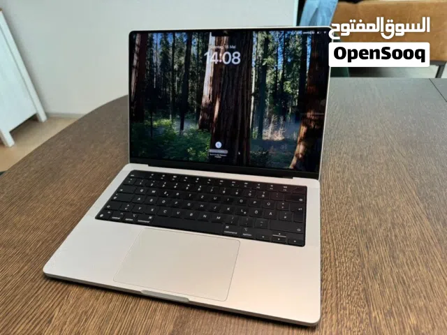 Apple MacBook Pro M3 14.2inch battery 97% بسعر مغري جدا