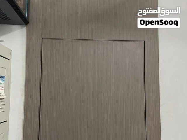 fibre and Aluminium and hidden door
