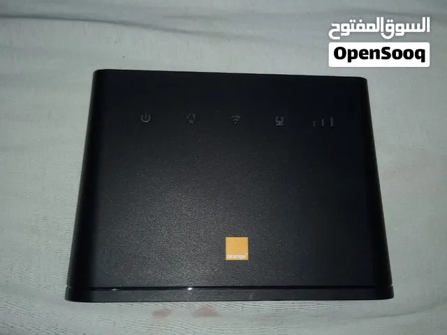 راوتر 220-orange B311s بدون أي كسور زي الجديد بالضبط بالعلبه بكامل مشتملاته لون أسود