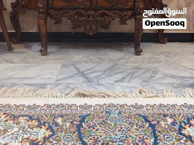 ميز تلفاز انتيكا