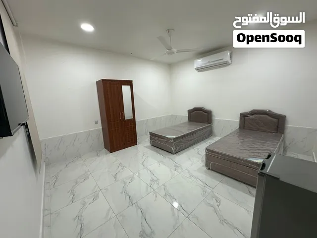 غرف مفروشه مشتركة لطلاب الجامعة