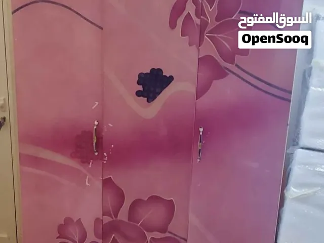 دولاب تلت ابواب للبيع 350درعم