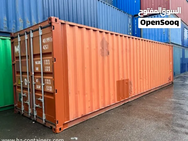 السلام عليكم عند ي 4 حاويت  طول 12 متر  نظافة  جيد  سعر 3 حاويت على 3500. وحدة      وأربع عل  3000