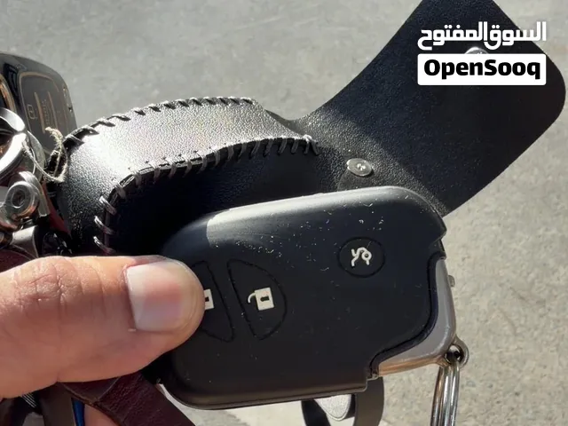 مفتاح لكزس is للبيع نظيف