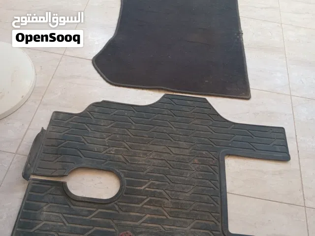 ارضيات للبيع وتنك ديزل المنيوم 350 لتر التنك مطلوب فيه 120 دينار
