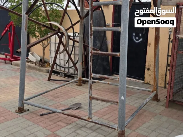 قاعدة خزان ماء