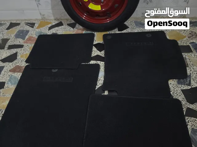 للبيع ارضيات فورتي 2021 وسبير حجم 17 فورتي 21 جدد للبيع سعر 75 الف عنواني بغداد اي استفسار عالرقم 07