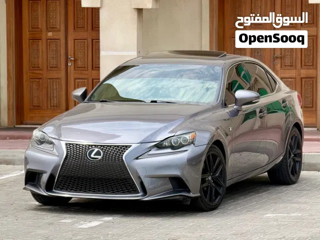 لكزس Is250 عليها كت F-sport  موديل 2014 ستة سلندر V6