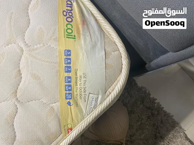 مراتب سرير مستعمله للبيع ماركة الدورا سامبا بحاله جيدة