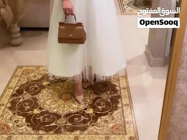 فستان سهره من مصممة