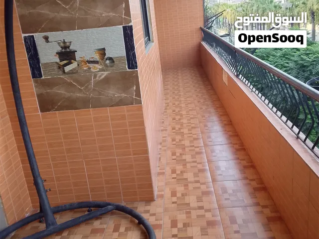 للبيع بيت بشارع الجمهورية