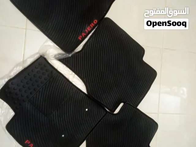 دعاسات الارضيه ميتسوبيشي باجيرو الاصلي شركه بي 60 دينار