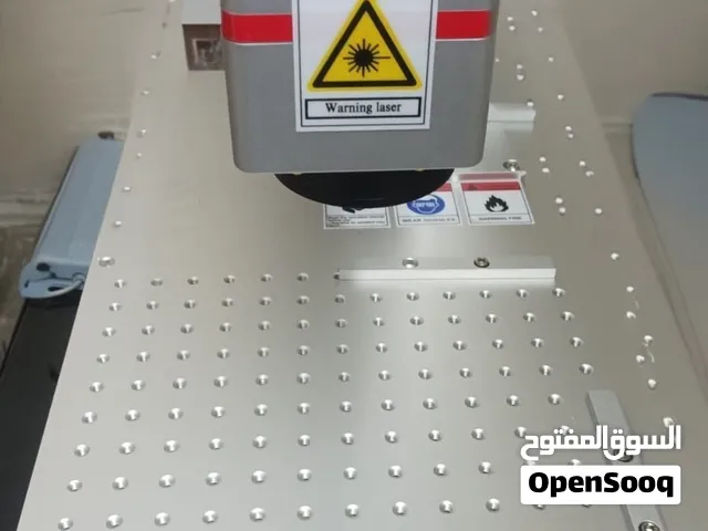 ماكينه نقش  ليزر رايكوس (Raycus 20W) المعروفه موديل جديد  الحجم 20*20 تصميم مدمج لاياخذ مساحه