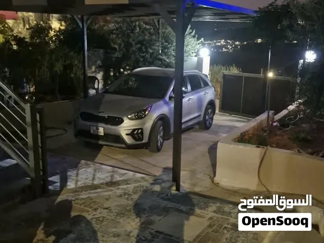 170 m2 5 Bedrooms Townhouse for Sale in Jerash Marsa'