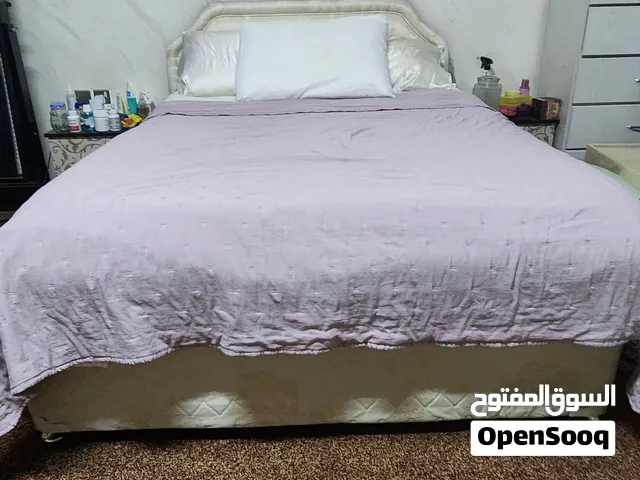 سرير نفر ونص