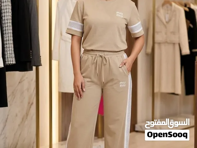 ملابس نسائيه جمله