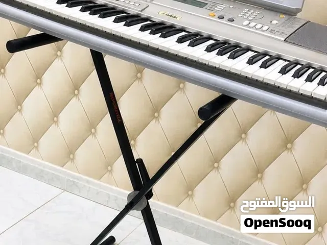 للبيع: بيانو Yamaha PSR-A300 بحالة جيدة